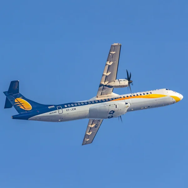 Колекционерски ключодържател/таг за багаж от обшивката на ATR72 на Jet Airways VT-JCM (син) - Image 4